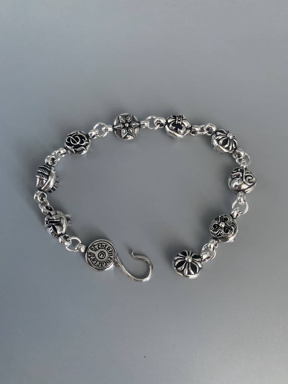 Best Replica Fake Chrome Hearts Logo Bracelet - Colareps