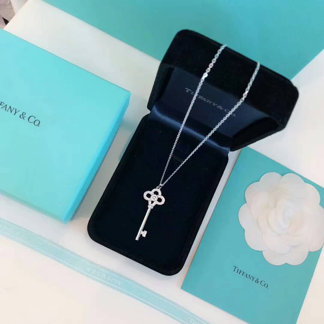 Best Replica Knockoff Tiffany Logo Necklace - Colareps