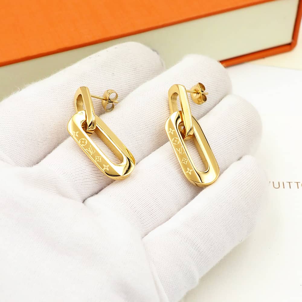 Best Replica Knockoff Louis vuitton Logo Earring - Colareps