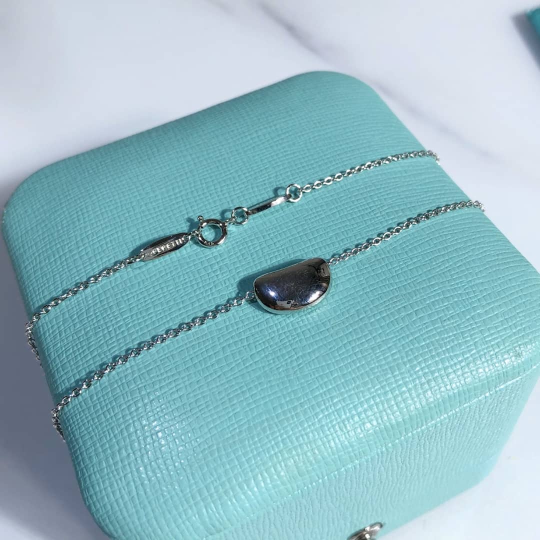 Best Replica Fake Tiffany Logo Necklace - Colareps