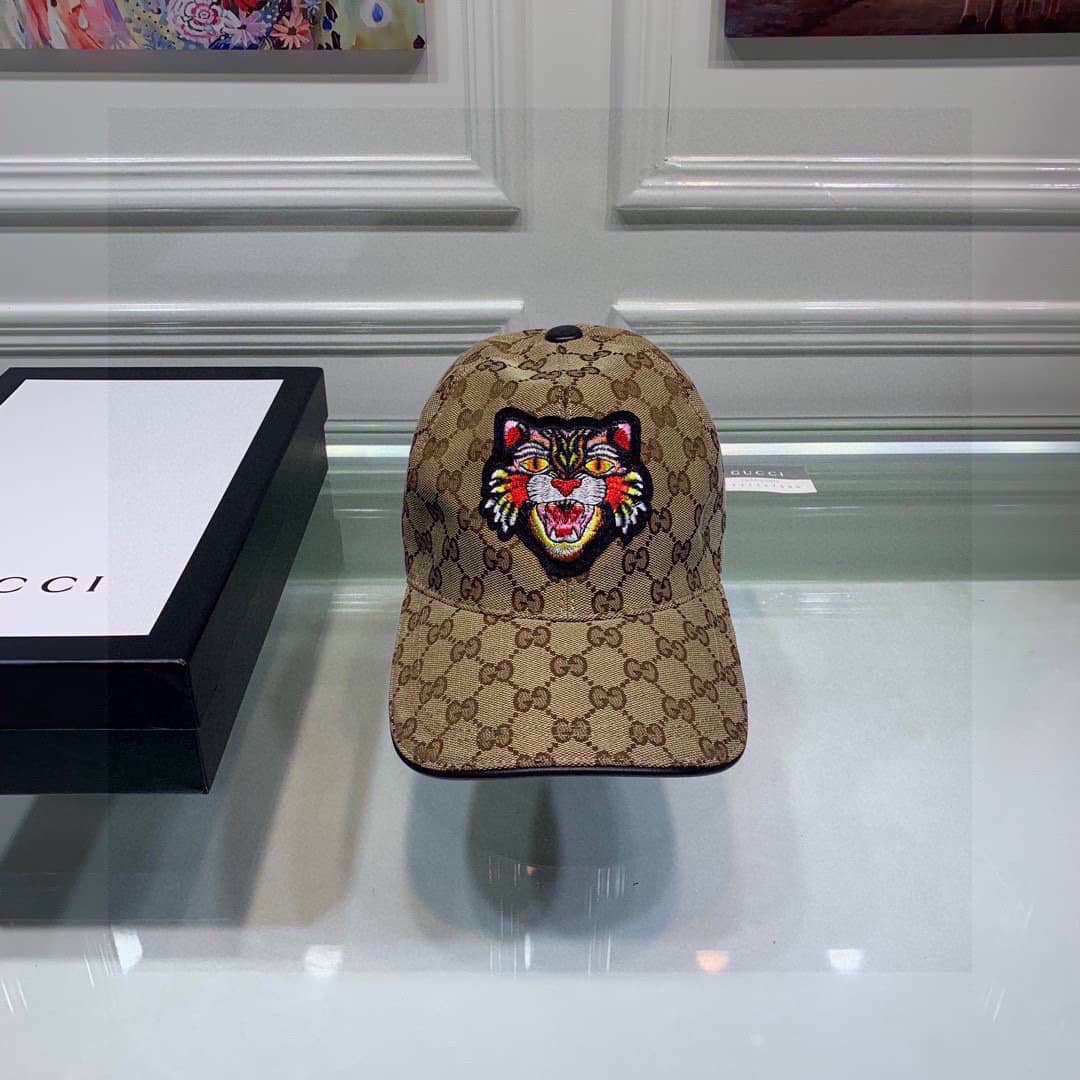 Fake Gucci Logo Embroidered Cap