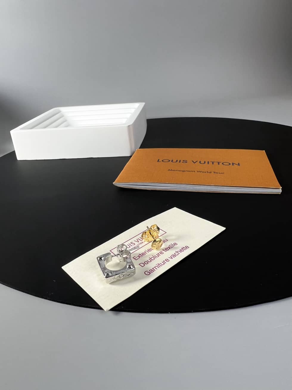 Best Replica Knockoff Louis vuitton Logo Earring - Colareps