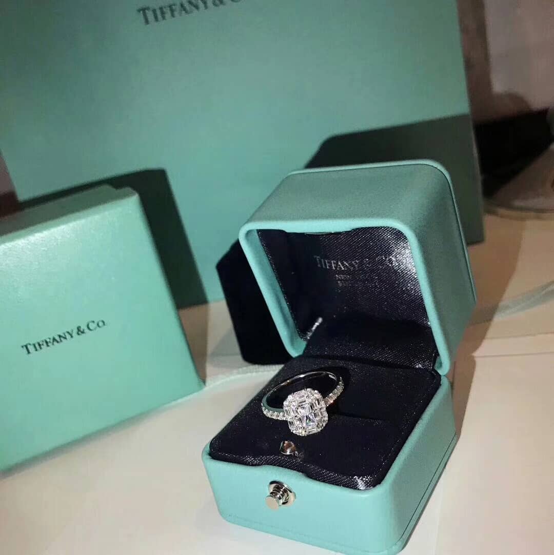 Best Replica Fake Tiffany Logo Ring - Colareps