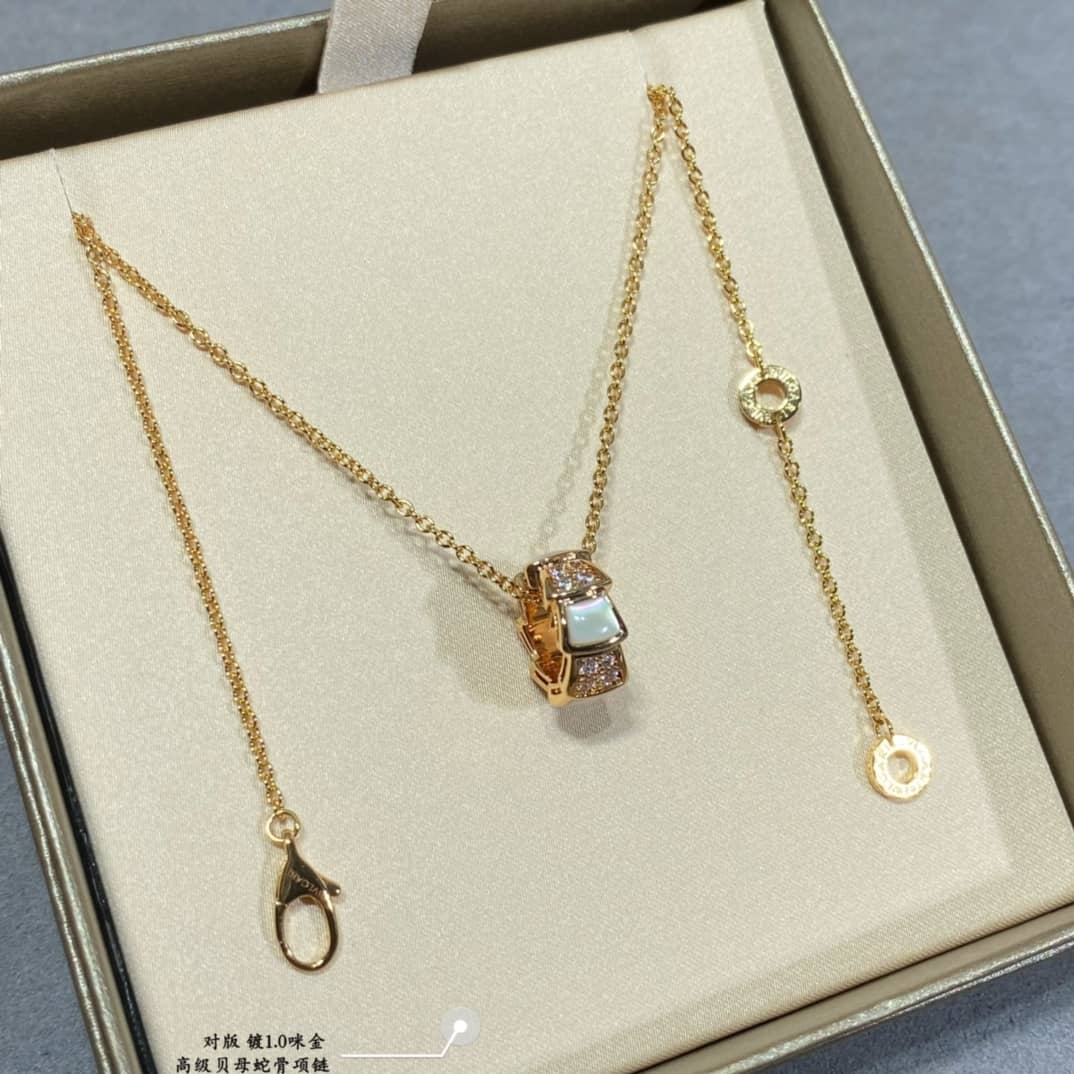Best Replica Knockoff Bvlgari Logo Necklace - Colareps