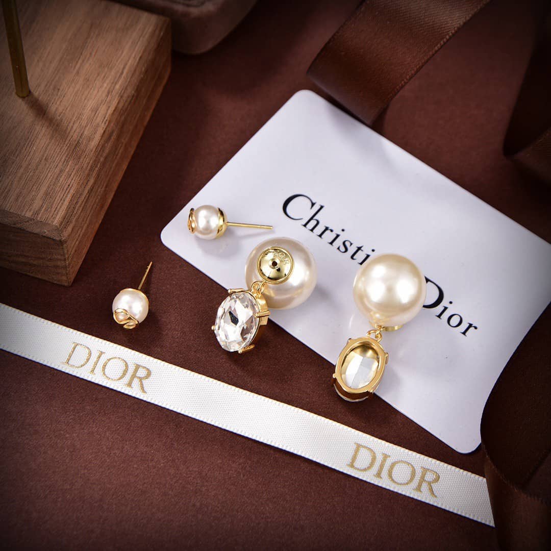Best Replica Wholesale Christian Dior Logo Earring - Colareps