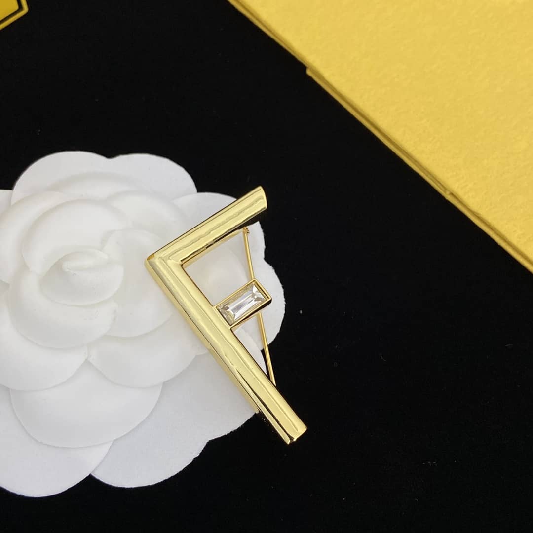 Best Replica Best Fendi Classic Brooch - Colareps
