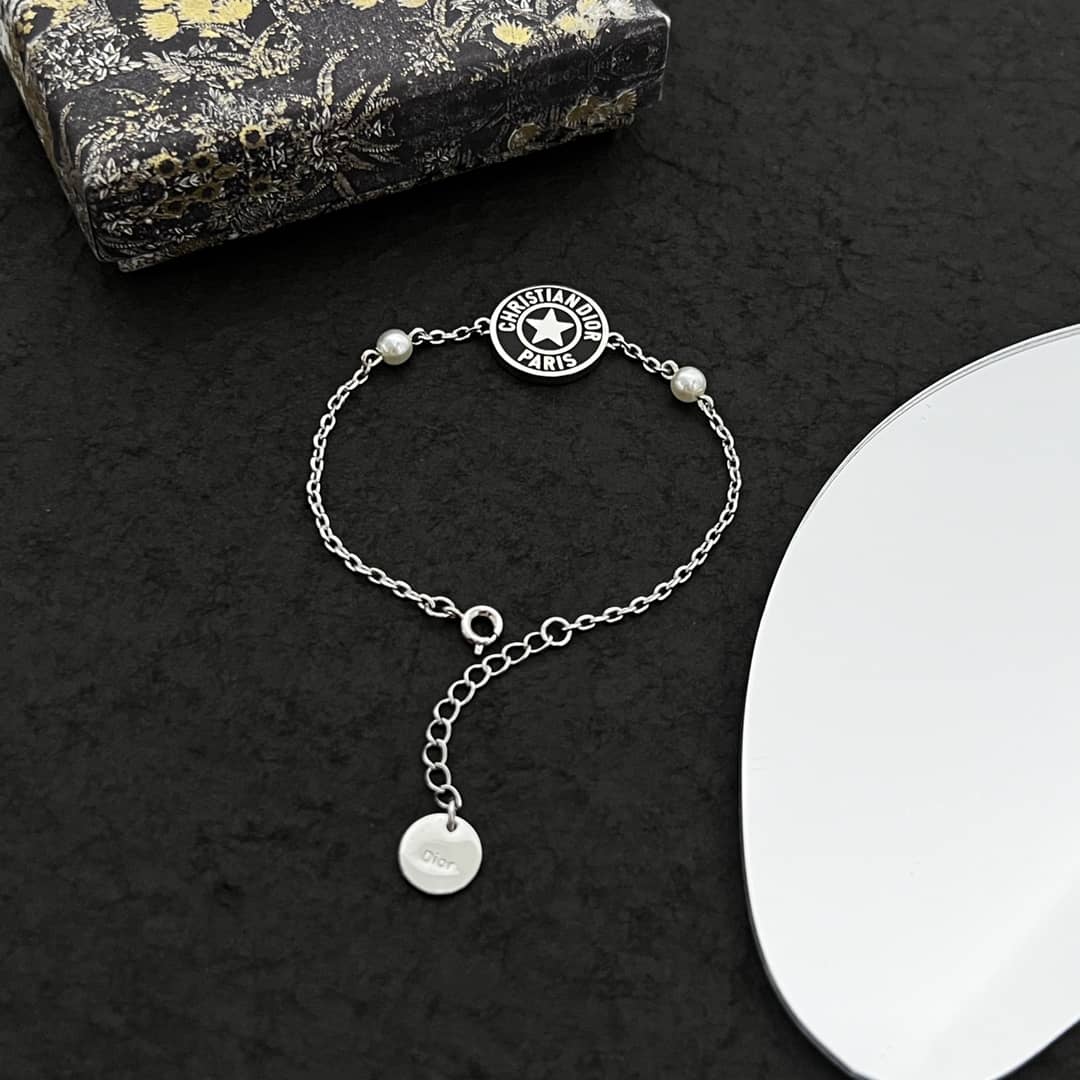 Best Replica Designer Christian Dior Classic Bracelet - Colareps