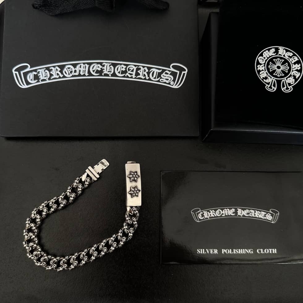Best Replica Wholesale Chrome Hearts Logo Bracelet - Colareps