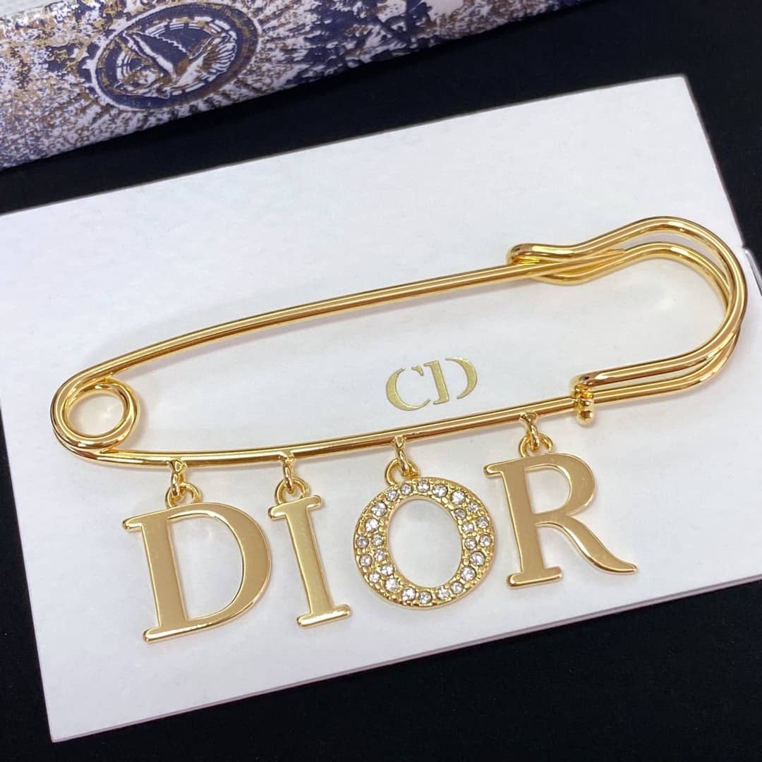 Best Replica 7 Star Christian Dior Brooch - Colareps