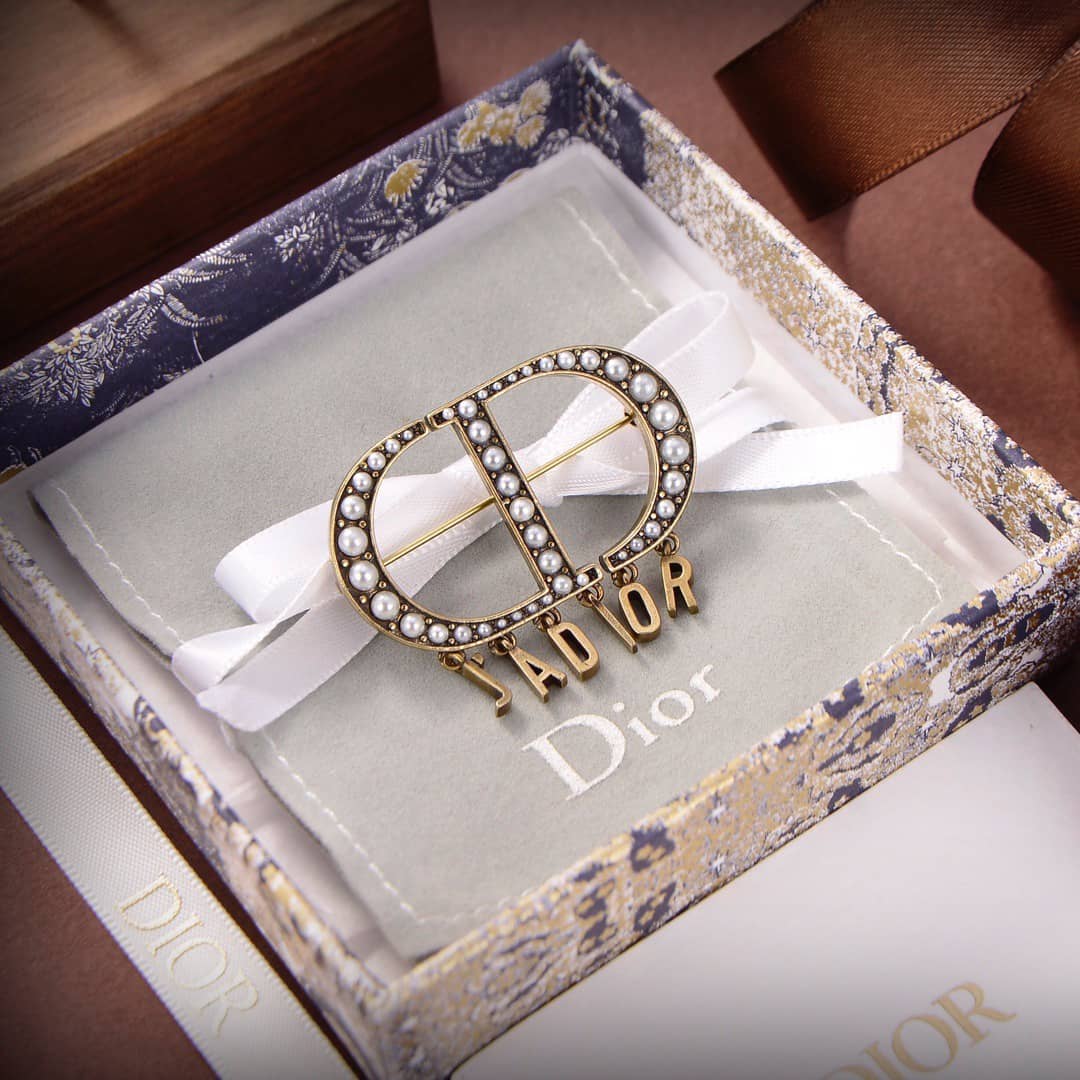 Best Replica Wholesale Christian Dior AAA+ Brooch - Colareps