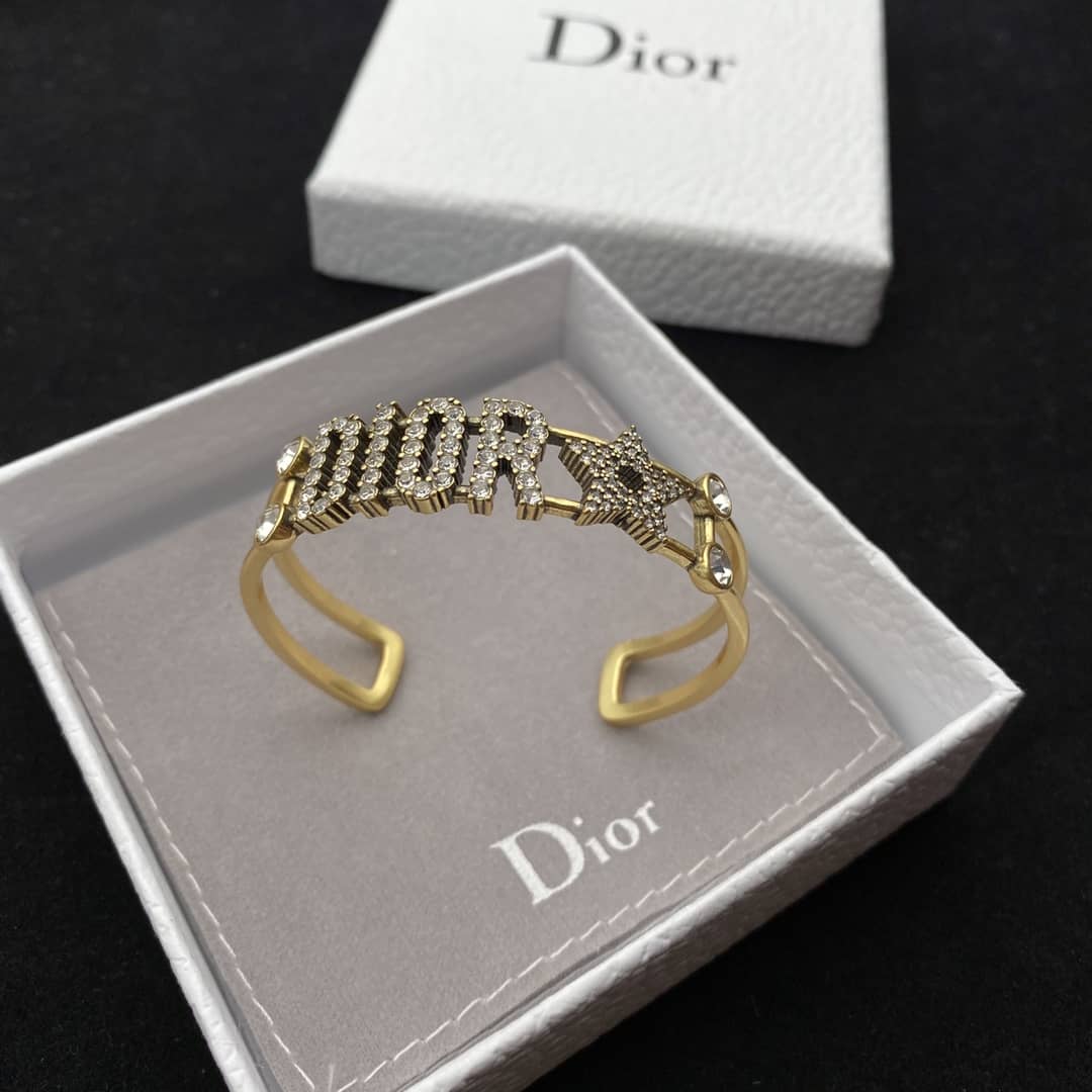 Best Replica Fake Christian Dior Logo Bracelet - Colareps