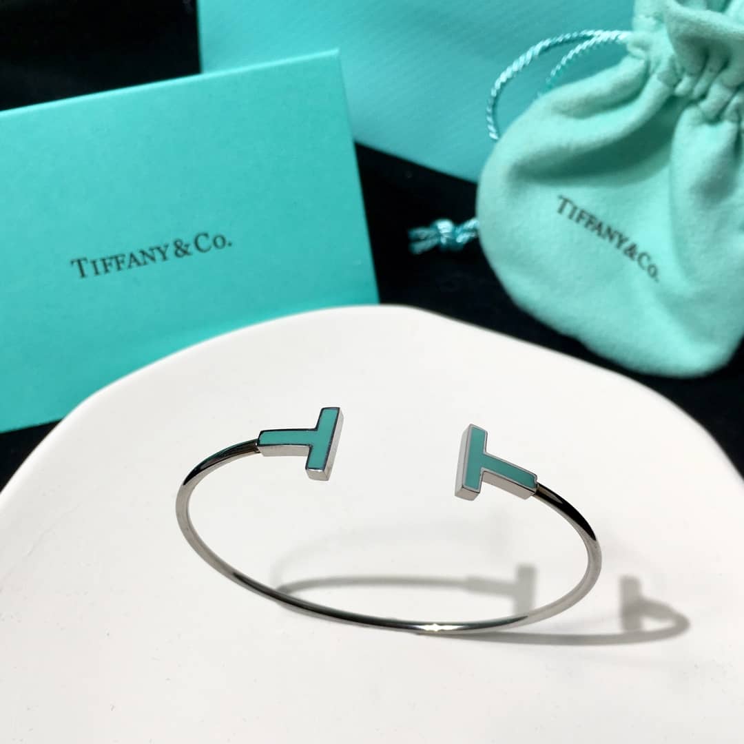 Best Replica Designer Tiffany Classic Bracelet - Colareps