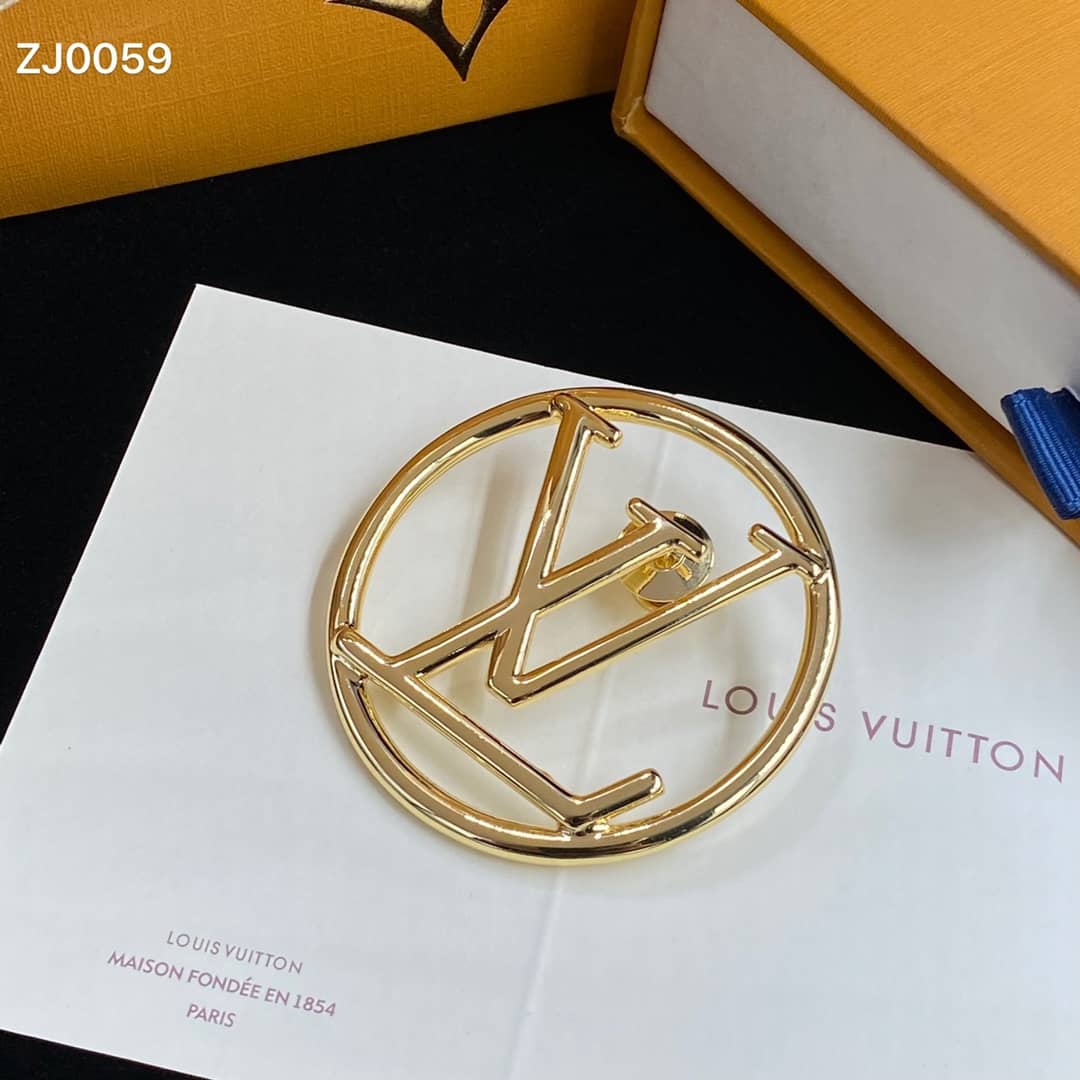 Best Replica Fake Louis vuitton Logo Brooch - Colareps