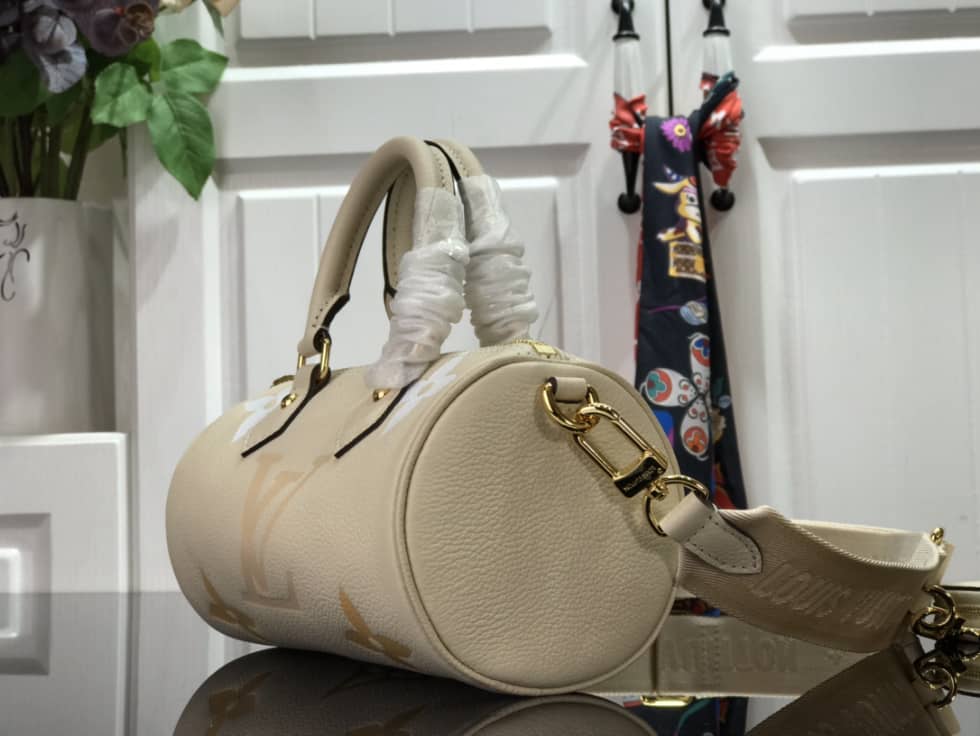 Best Replica Louis Vuitton Monogram Empreinte Papillon BB White M45708 Replica Shoulder Bag - Colareps