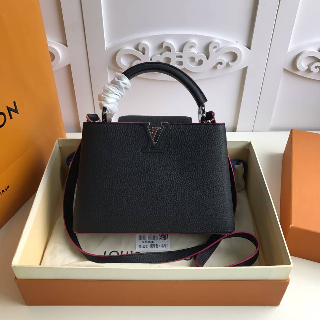 Best Replica Louis Vuitton Capucines Taurillon Leather PM Tote Replica Black M42245 - Colareps