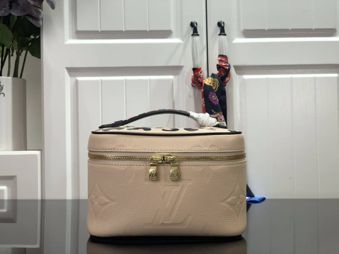 Best Replica Louis Vuitton Monogram Empreinte Leather Mini Handbag Replica M45850 - Colareps