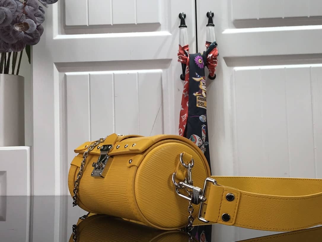 Best Replica Louis Vuitton Papillon Trunk Monogram Chain Replica Crossbody Bag Yellow M57835 - Colareps