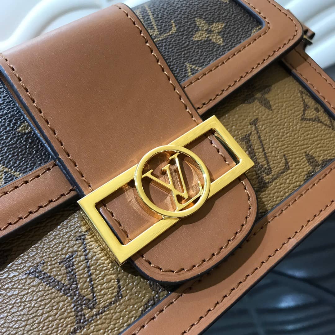 Best Replica LV Bum Bag Dupe Monogram Reverse Dauphine M44586(ColaReps) - Colareps