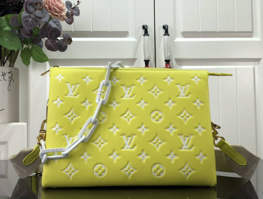 Best Replica Louis Vuitton Coussin PM M57790 Replica Shoulder Bag - Colareps