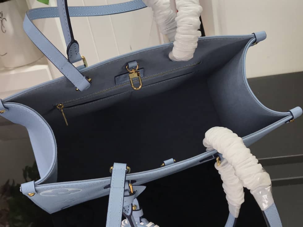 Best Replica Louis Vuitton OnTheGo Monogram Empreinte MM Blue M45718 Replica Tote - Colareps