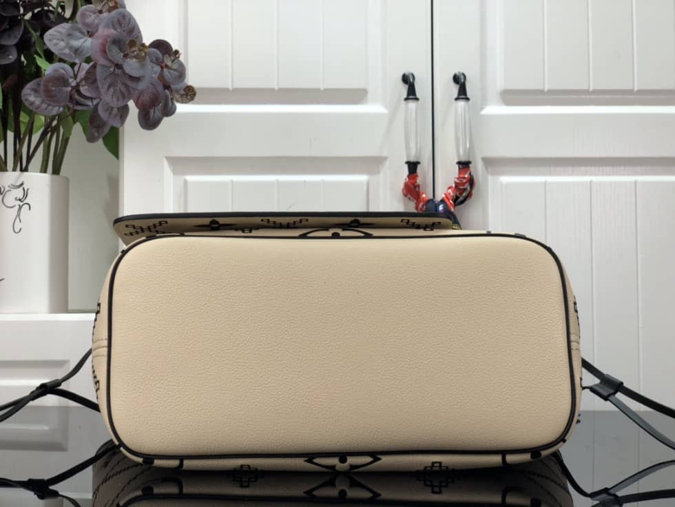 Best Replica Louis Vuitton Monogram Empreinte Neverfull Cream M46039 Replica Tote - Colareps