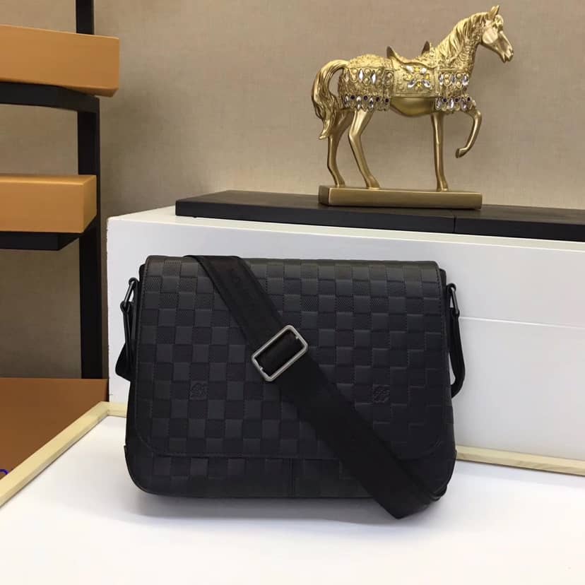 L0vis Vvtt0n Damier Infini District PM Mens Shoulder Bag Replica N41286