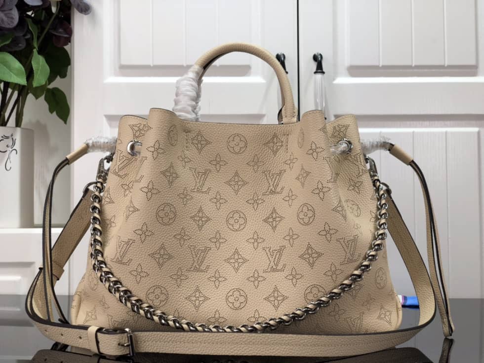 Best Replica Louis Vuitton Bella Mahina Cream M59203 Replica Tote - Colareps