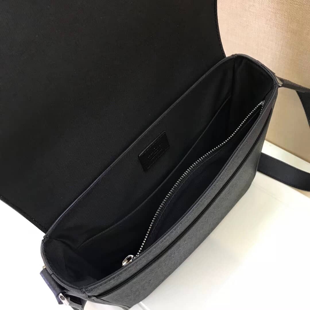 L0vis Vvtt0n Roman PM Taiga Line Shoulder Bag Replica M30619