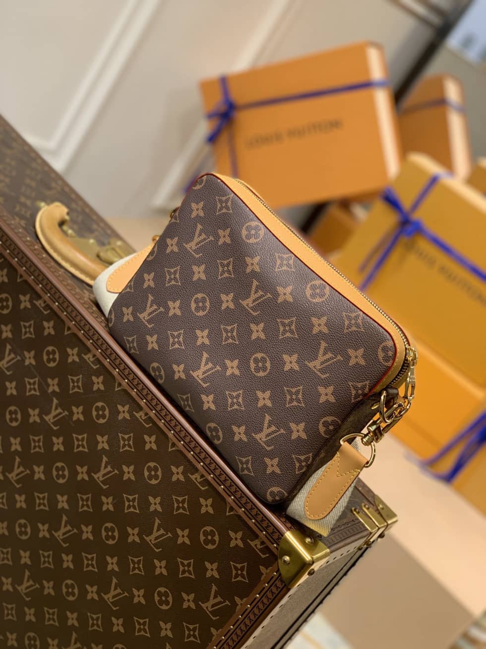 Best Replica Louis Vuitton x Nigo Trio Monogram Stripes Brown M45965 Replica Messenger Bag - Colareps