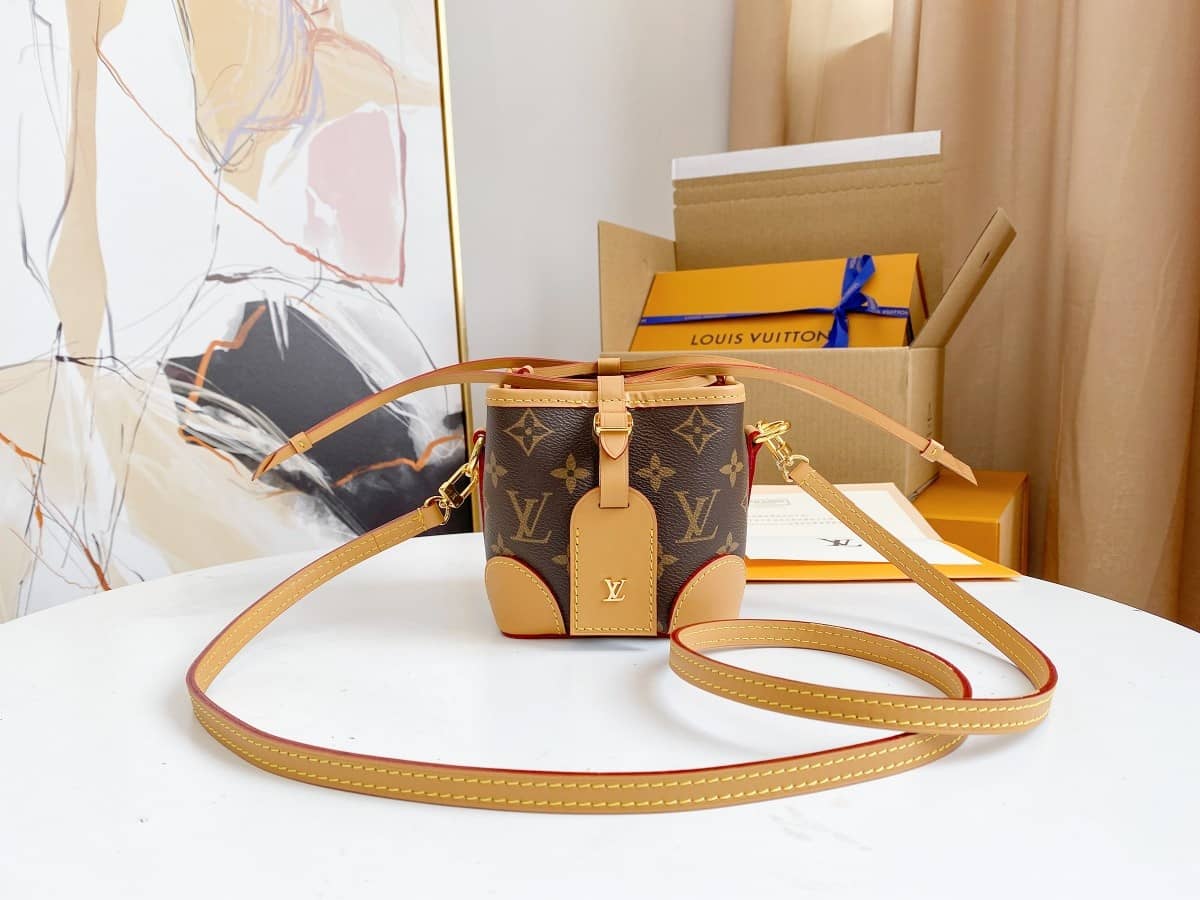 Best Replica Louis Vuitton Monogram Coated Canvas Replica Crossbody Bag Brown M57099 - Colareps