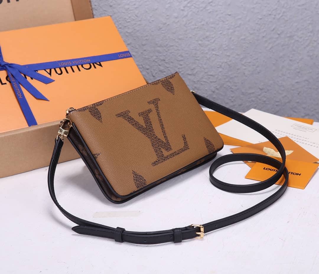 Best Replica Louis Vuitton Pochette Double Zip Monogram Replica Bag M69203 - Colareps