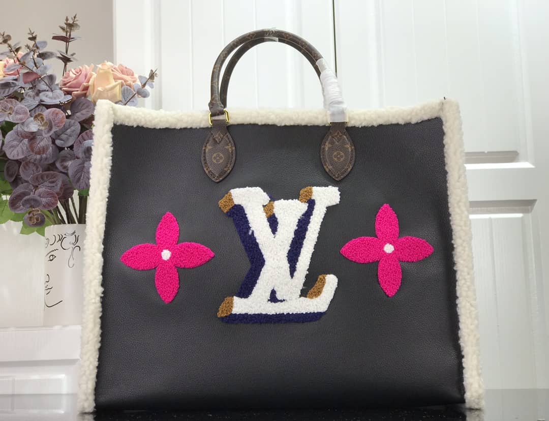 Best Replica Louis Vuitton Onthego GM Leather Shearling Bag Black Replica M56958 - Colareps
