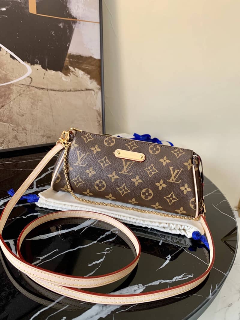 Best Replica Louis Vuitton Eva Monogram Chain Replica Shoulder Bag M95567 - Colareps