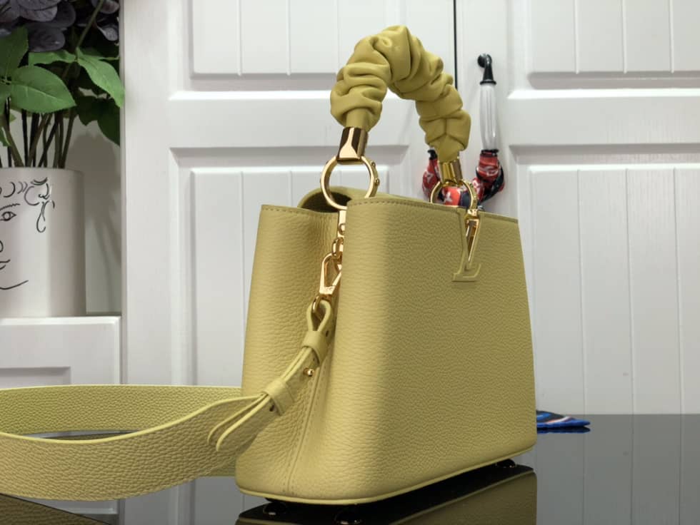 Best Replica Louis Vuitton Capucines BB Taurillon Leather Bubble Yellow M58694 Replica Shoulder Bag - Colareps