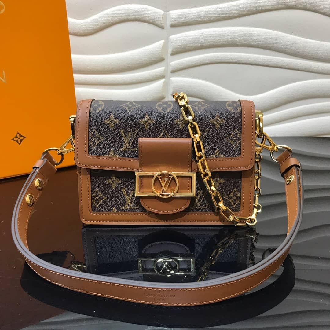 Best Replica Louis Vuitton Reverse Monogram Dauphine MM M45958 Shoulder Bag Replica - Colareps