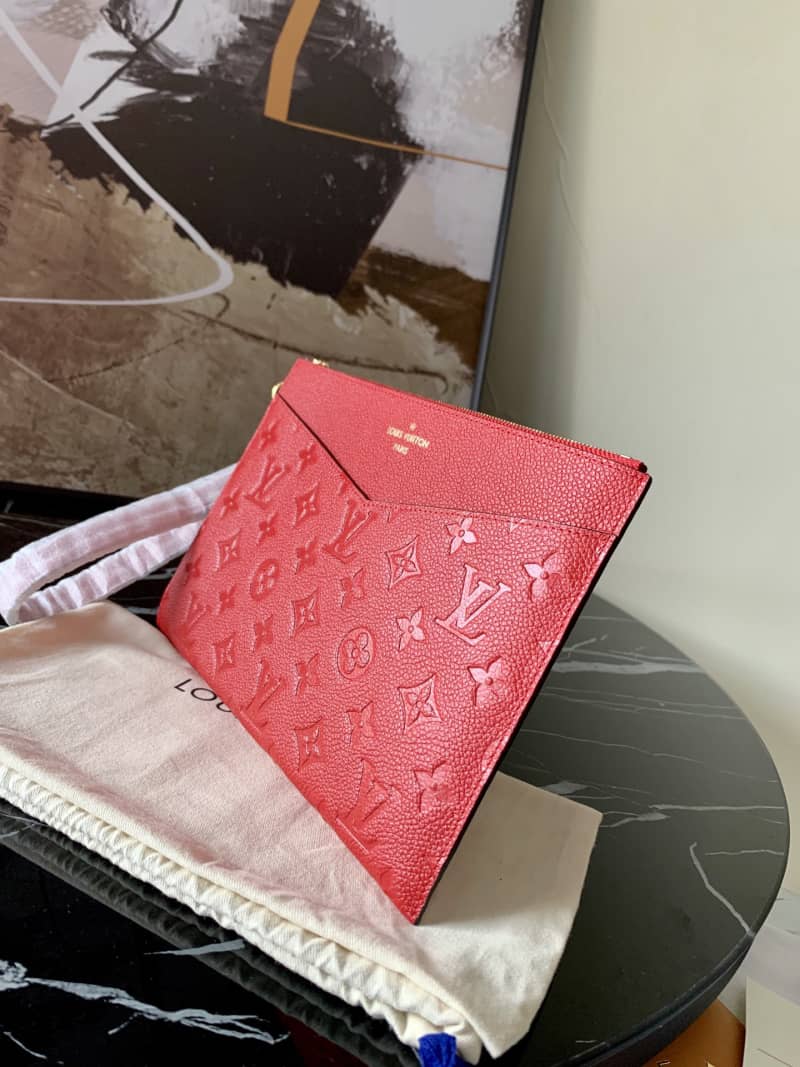 Best Replica Louis Vuitton Pochette Melanie MM Monogram Empreinte Replica Clutch Red M68705 - Colareps