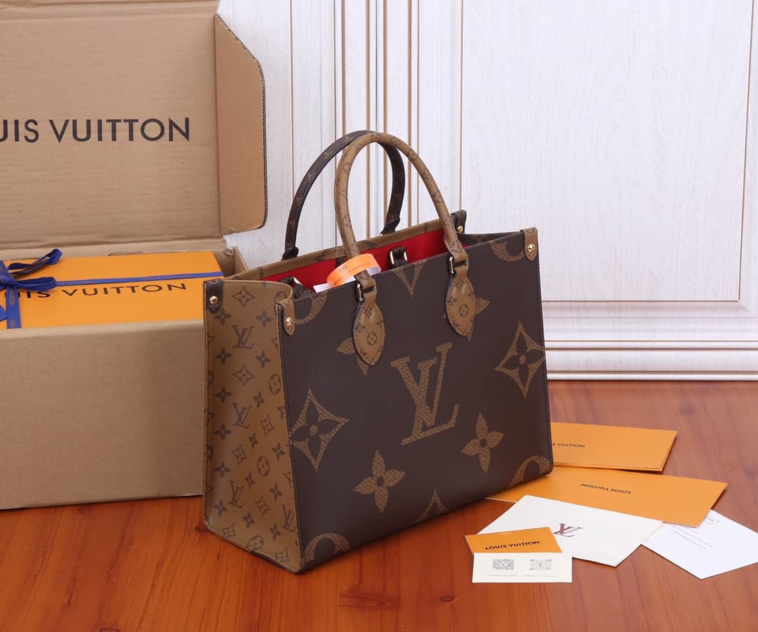 Best Replica Louis Vuitton Monogram Giant Canvas Onthego MM Bag Replica M45039 - Colareps