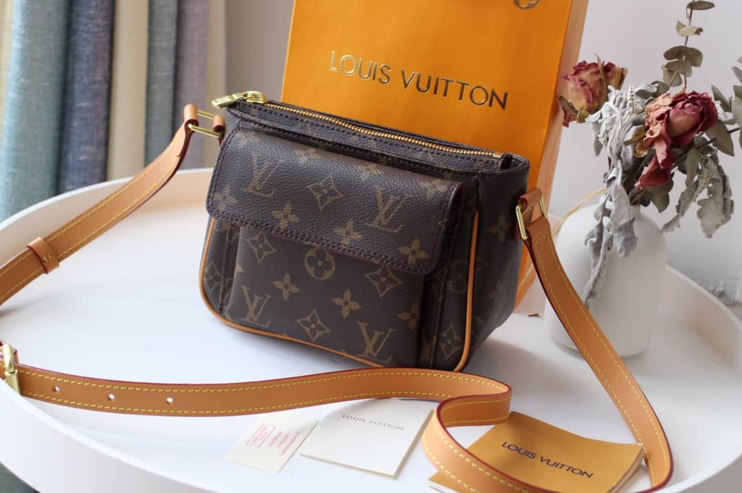 Best Replica Louis Vuitton Monogram Viva Cite PM Replica Shoulder Bag M51165 - Colareps