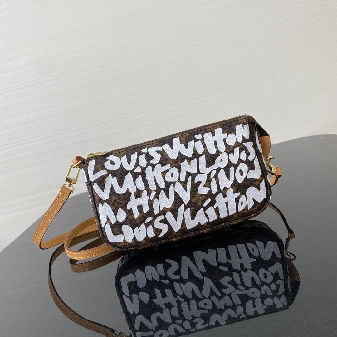 Best Replica Louis Vuitton Pochette Dupe 2001 Accessories Graffiti Monogram Bag M51980 White - Colareps