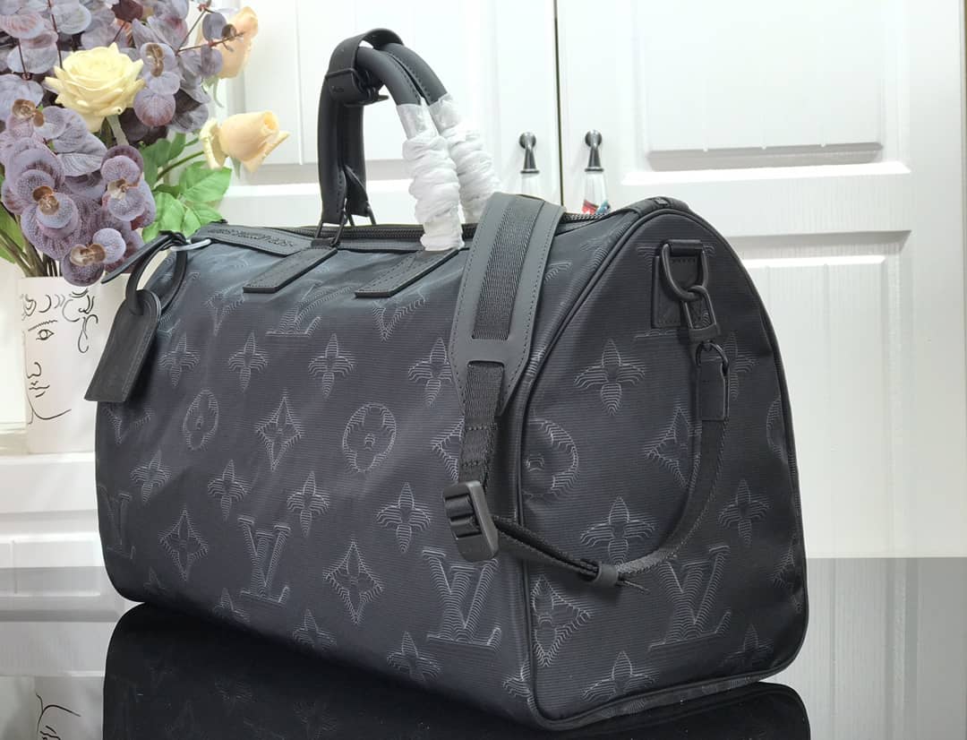 Best Replica Louis Vuitton 2054 Reversible Keepall Monogram 3D Replica Bag M45602 - Colareps
