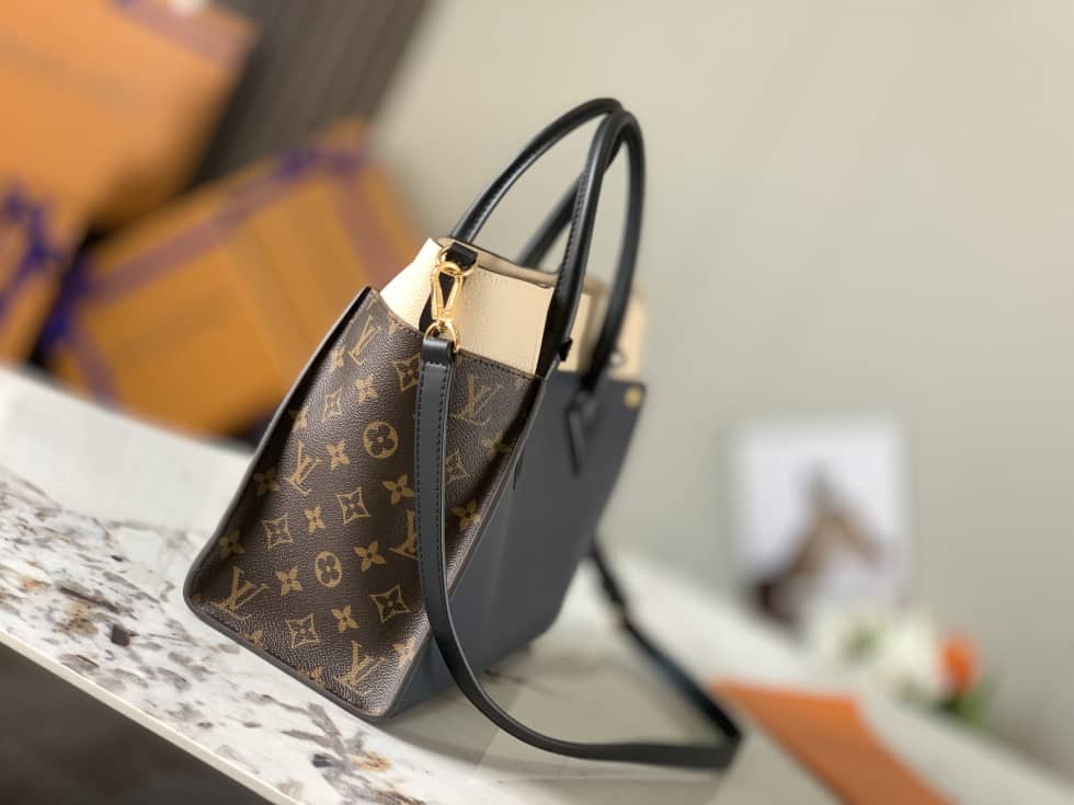 Best Replica Louis Vuitton On My Side MM Noir M53823 Replica Shoulder Bag - Colareps