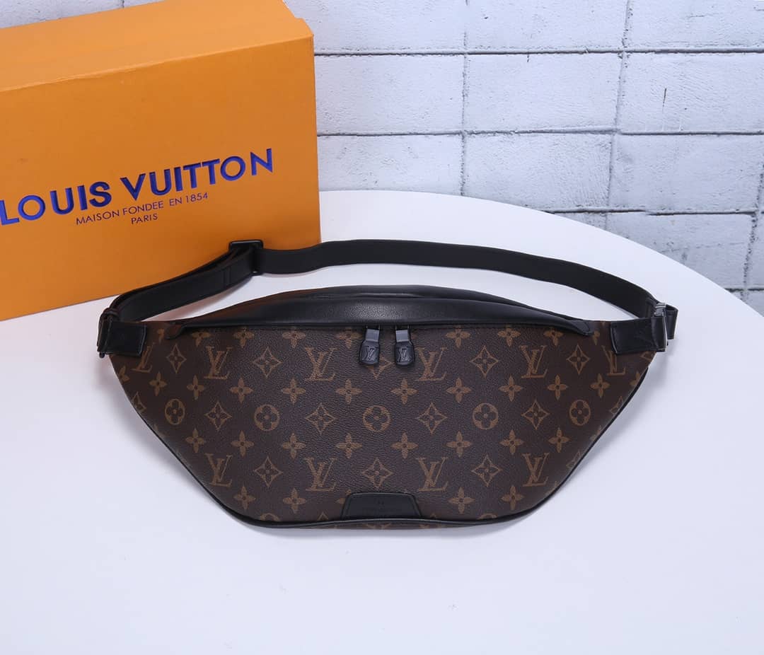 Best Replica LV Bum Bag Dupe Monogram Eclipse Discovery  M44336 - Colareps