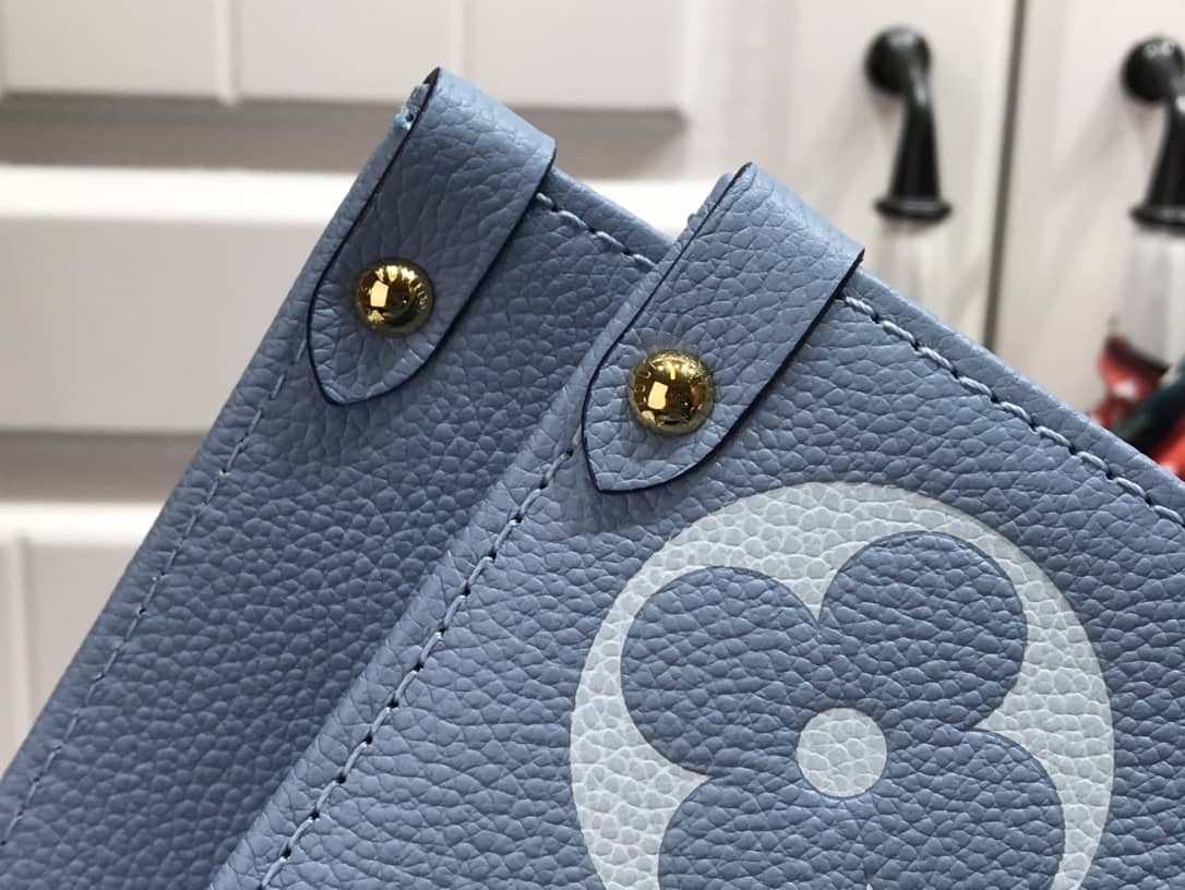 Best Replica Louis Vuitton On the Go MM Monogram Empreinte Two-way Tote Replica Blue M45717 - Colareps
