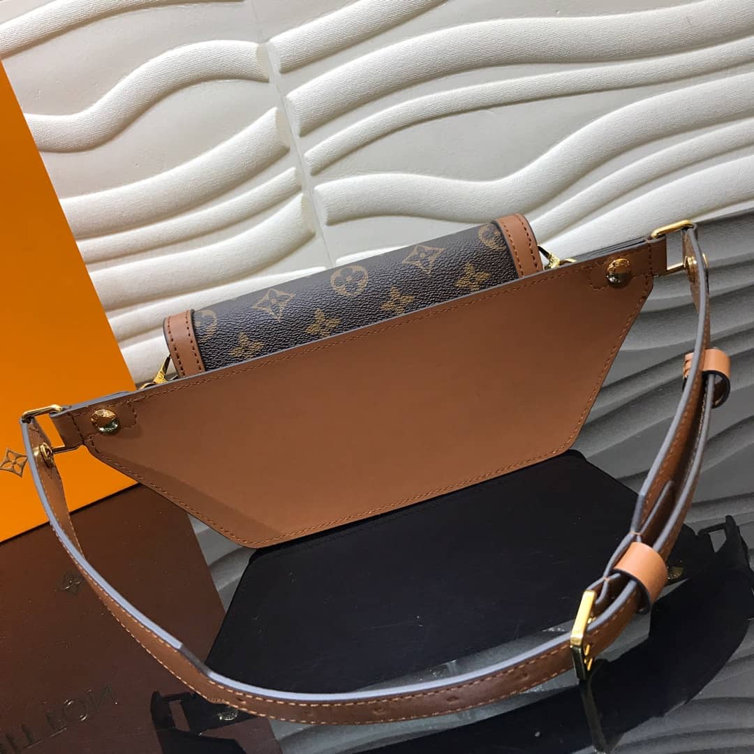 Best Replica LV Bum Bag Dupe Monogram Reverse Dauphine M44586(ColaReps) - Colareps