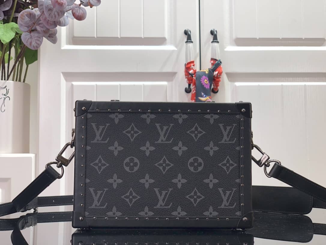 Best Replica Louis Vuitton Monogram Eclipse Replica Box Bag Black M43580 - Colareps