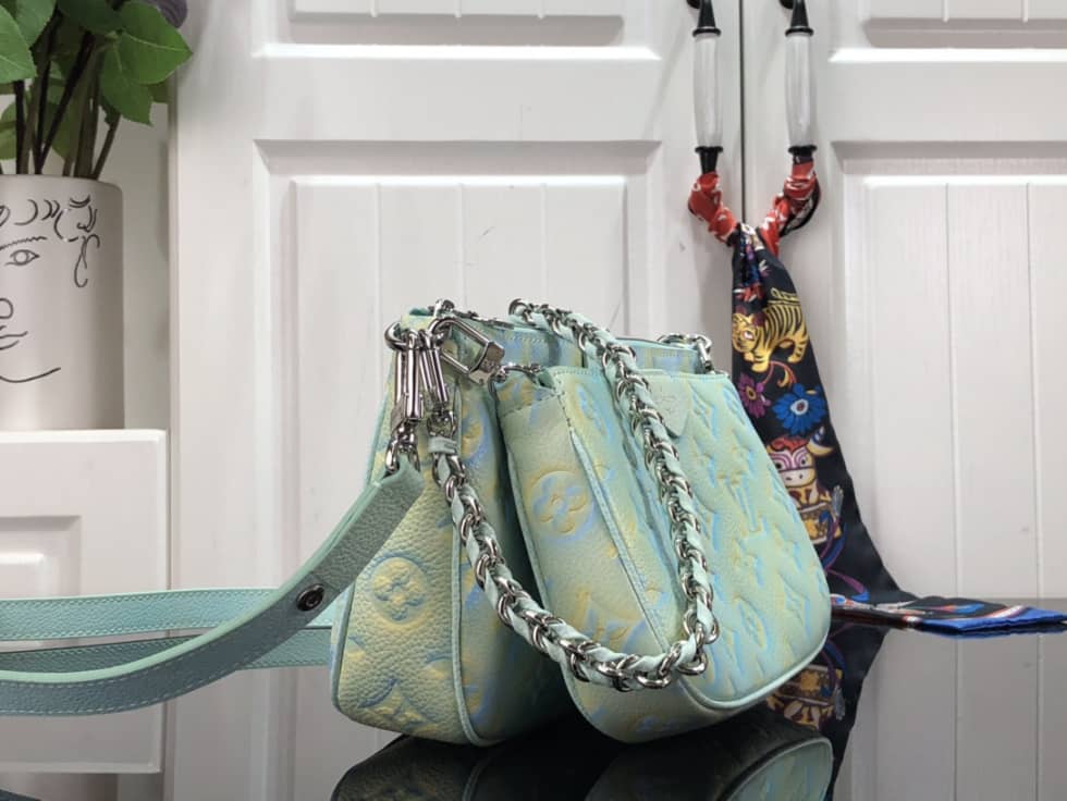 Best Replica Louis Vuitton Multi Pochette Accessoires Water Green M46180 Replica - Colareps