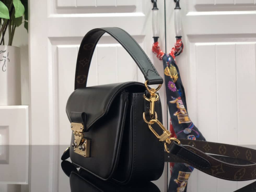 Best Replica Louis Vuitton Swing Handbag Black M20393 Replica Shoulder Bag - Colareps