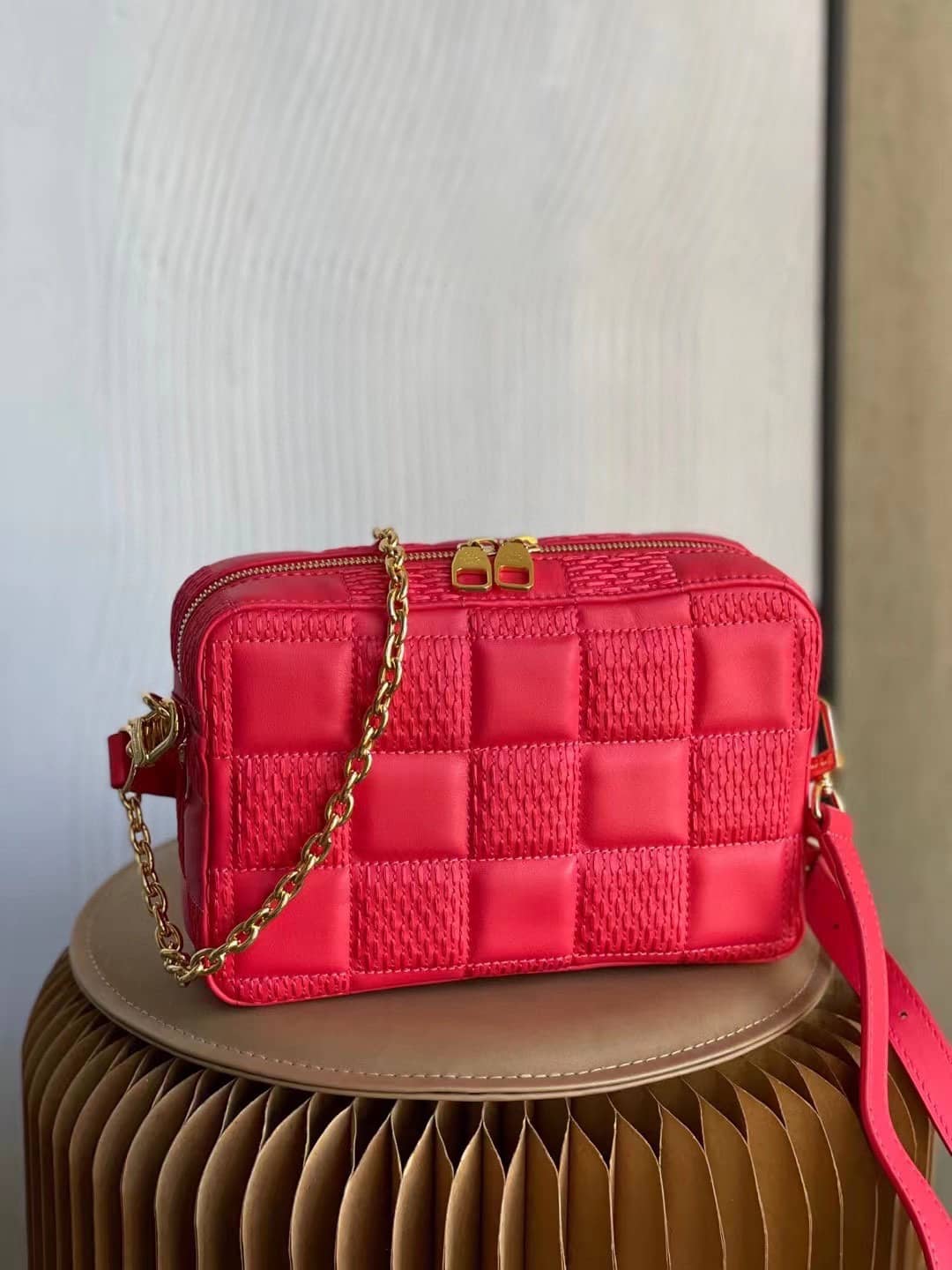 Best Replica Louis Vuitton Troca PM Red M59118 Replica Crossbody Bag - Colareps