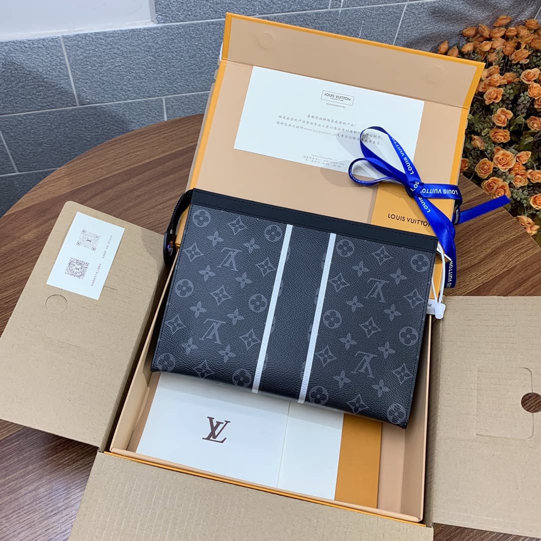 Best Replica Louis Vuitton Eclipse Fragment Pochette Voyage MM Replica Clutch Black M64440 - Colareps
