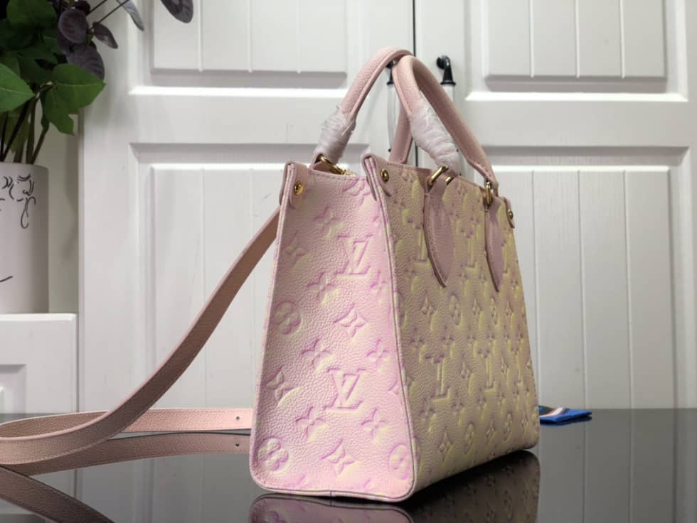 Best Replica Louis Vuitton OnTheGo PM M46168 Replica Tote - Colareps